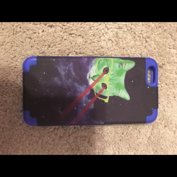 Phone cases - Picture 7 of 8